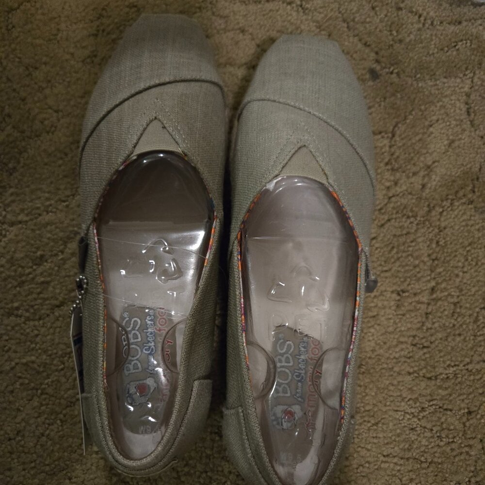 Bobs by Skechers taupe espadrilles 9.5